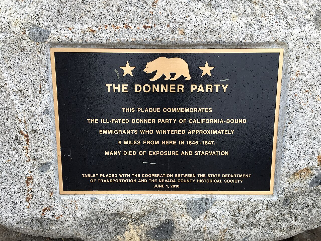 2015-11-01_09_17_09__The_Donner_Party__commemorative_plaque_at_Donner_Summit_on_Interstate_80_in_Nevada_County,_California