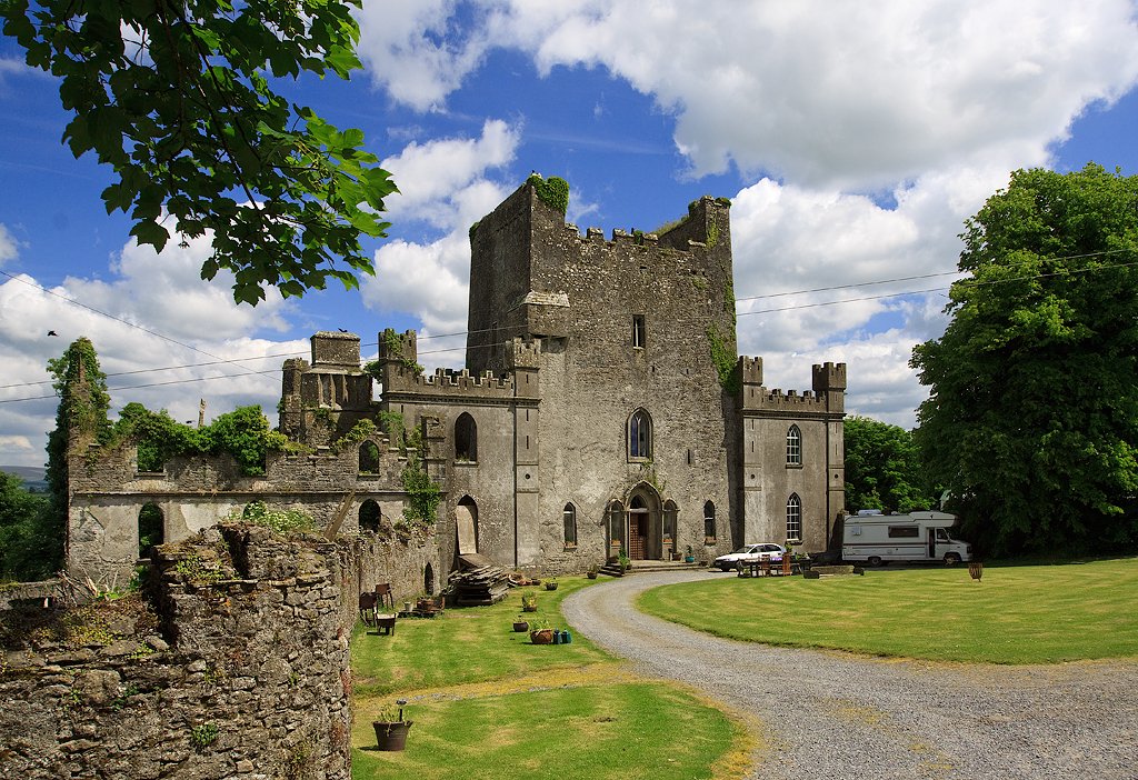 Castles_of_Leinster-_Leap,_Offaly_(geograph_1952750) Castles_of_Leinster-_Leap,_Offaly_(geograph_1952750)