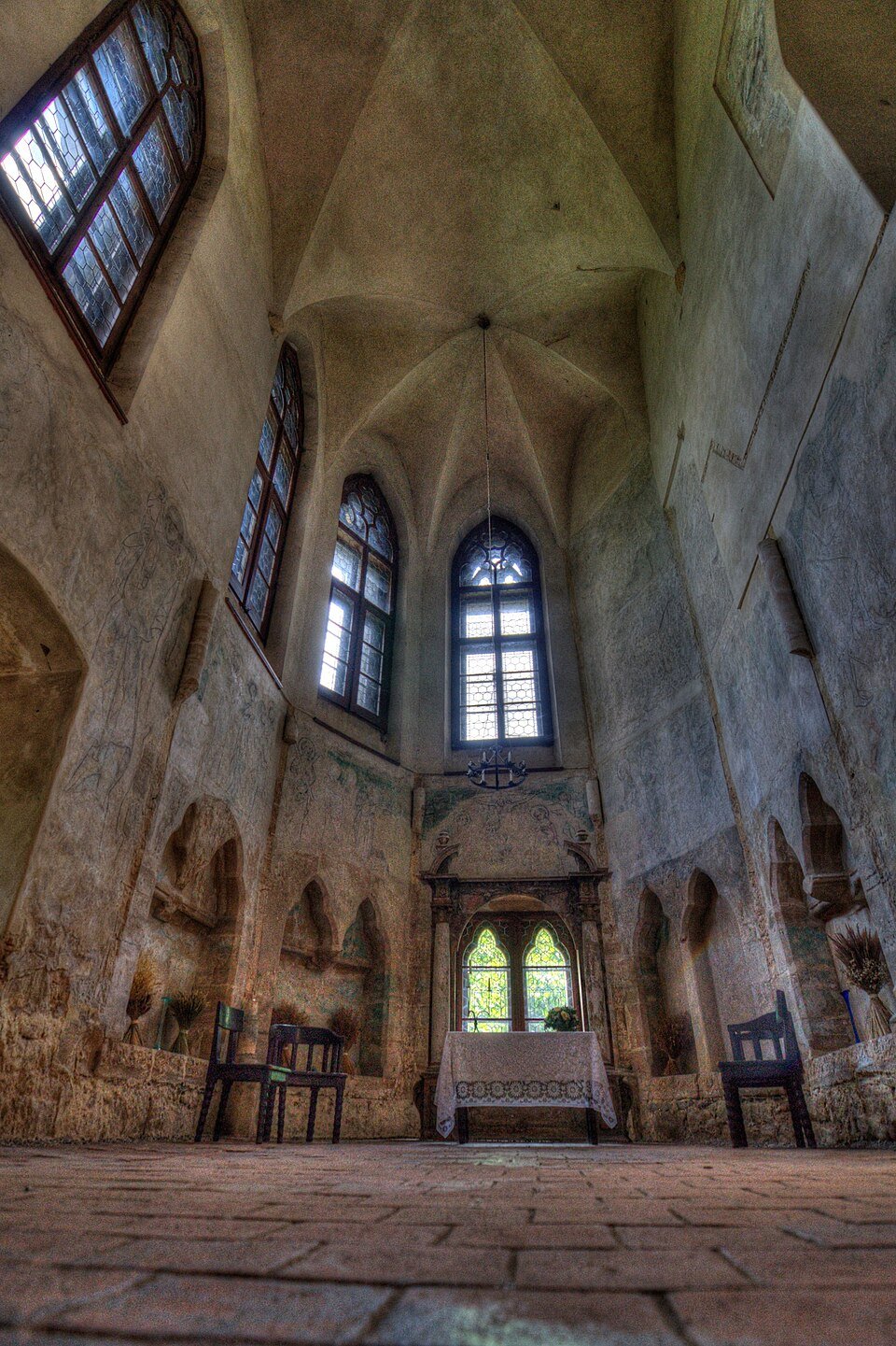 Houska_hradni_kaple Houska_hradni_kaple