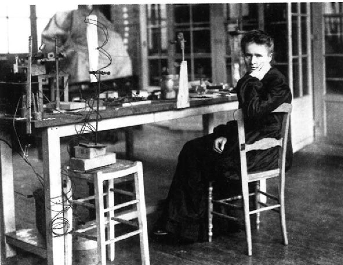 marie-curie-on-a-chair-in-her-laboratory-856fd5 marie-curie-on-a-chair-in-her-laboratory-856fd5