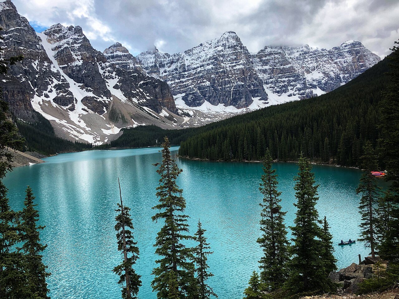 Moraine_Lake_2018