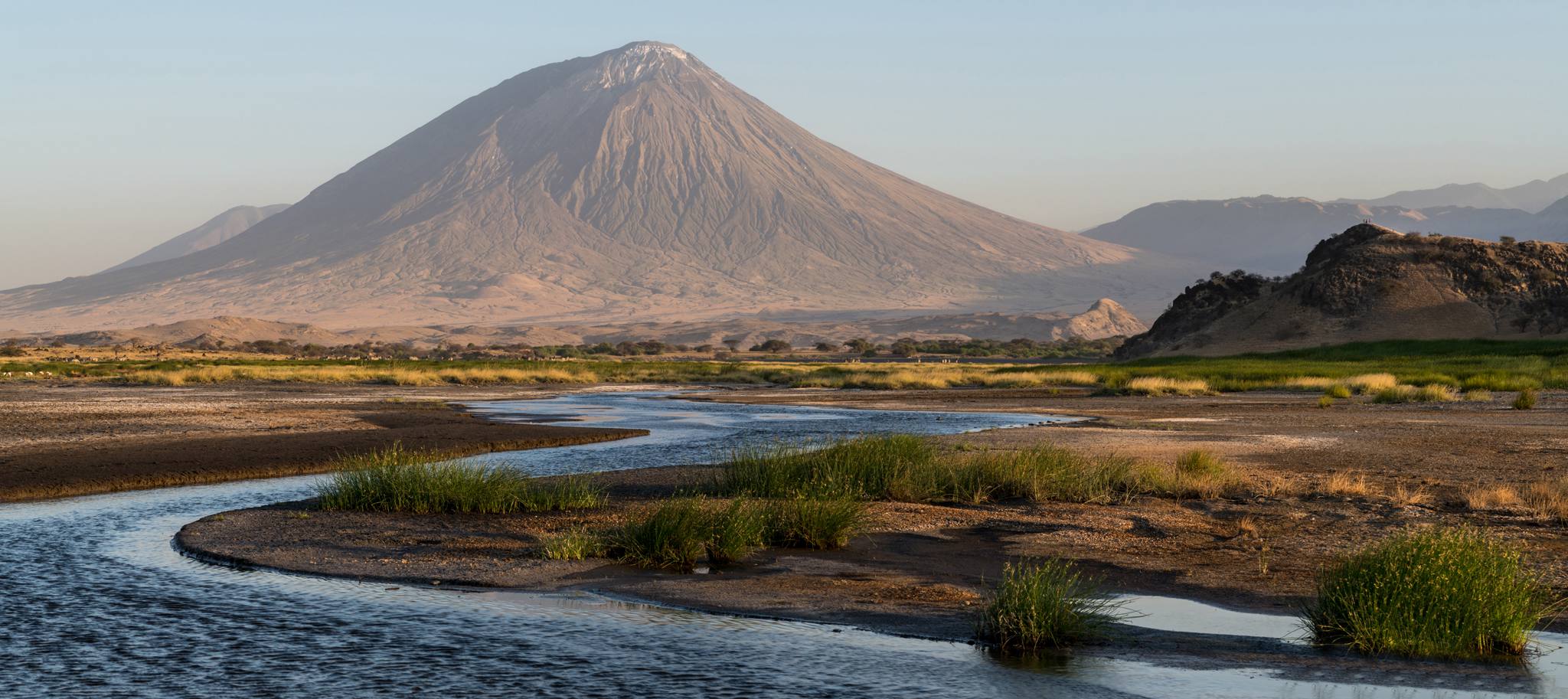 Streams_from_Oldoinyo_Lengai_04 Streams_from_Oldoinyo_Lengai_04