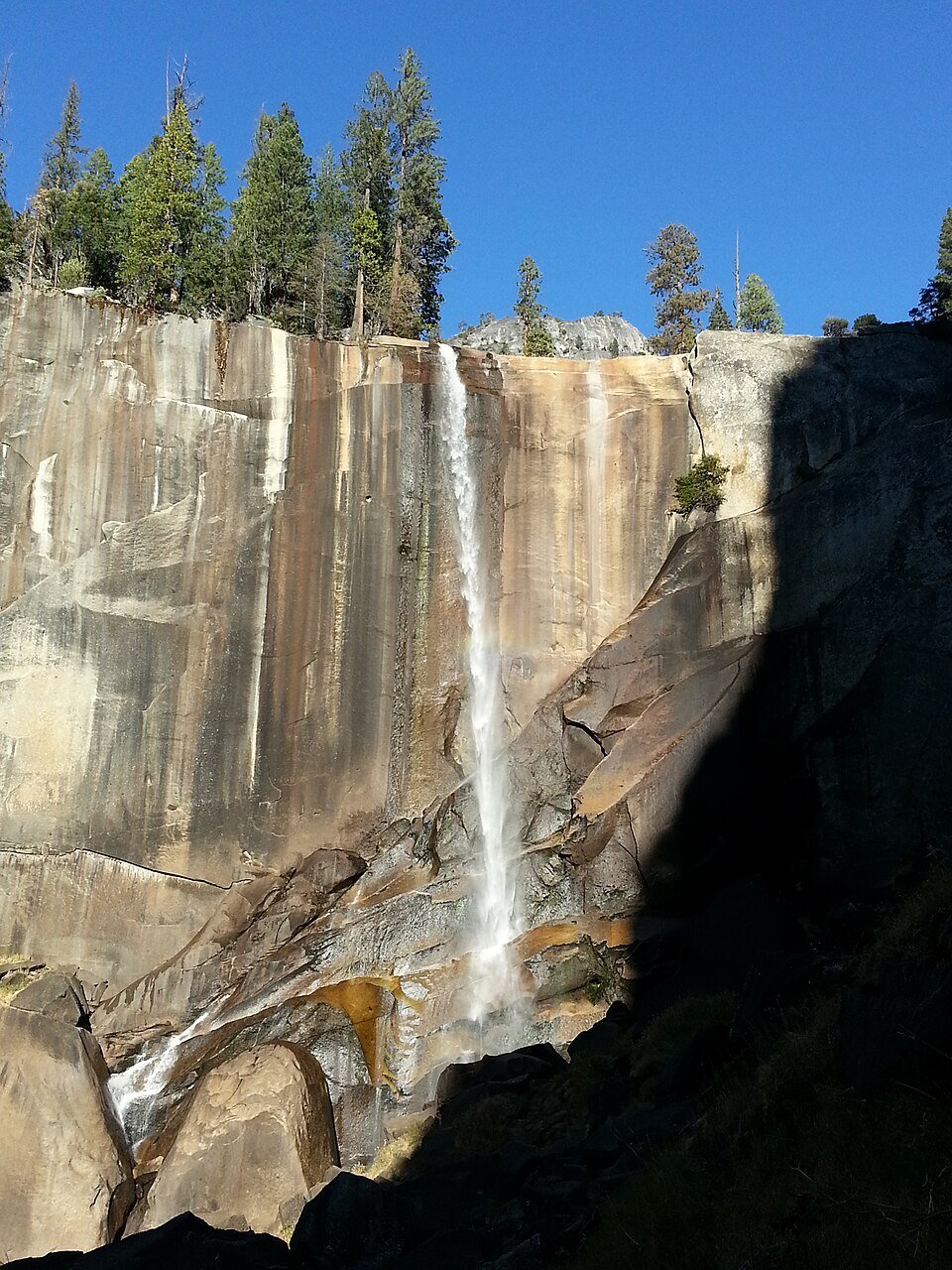 Vernal_Fall_in_October_2013 Vernal_Fall_in_October_2013